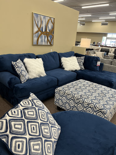 Furniture Store «Cleos Furniture & Mattress», reviews and photos, 225 W Oak St, Conway, AR 72032, USA