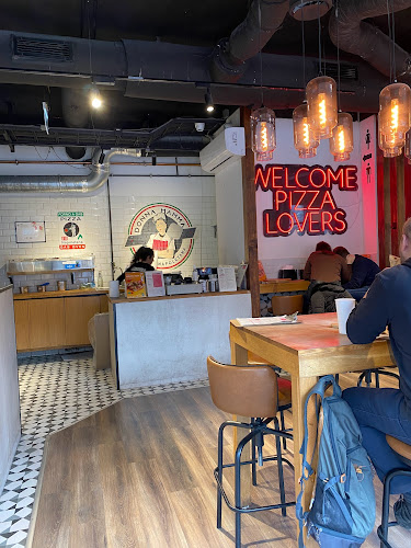 Donna Mamma Pizza Napoletana - Budapest