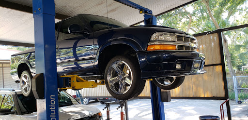 Auto Repair Shop «Coachman Automotive», reviews and photos, 1717 Coachman Plaza Dr, Clearwater, FL 33759, USA