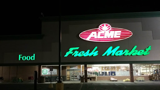 Shopping Mall «Pleasant Valley Shopping Center», reviews and photos, 7524 Broadview Rd, Cleveland, OH 44134, USA