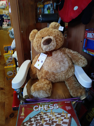 Toy Store «Red Balloon Toy Shop», reviews and photos, 114 MA-6A, Orleans, MA 02653, USA