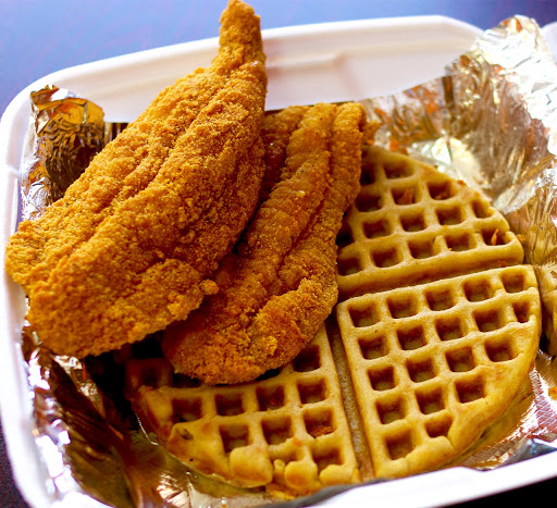 Sam Sylk's Chicken And Fish Euclid