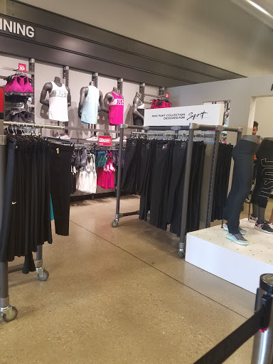 Sporting Goods Store «Nike Factory Store», reviews and photos, 11656 NE Executive Dr, Edinburgh, IN 46124, USA