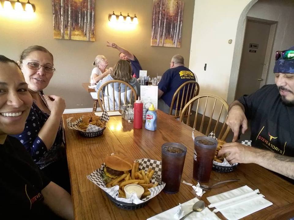 J & D Family Diner