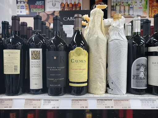 Wine Store «Woodmore Wine & Spirits», reviews and photos, 2801 Campus Way N, Lanham, MD 20706, USA