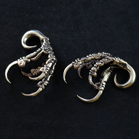 Explore edgy tattoo ideas, creative tattoo ideas in Seattle, available at Evolve Seattle