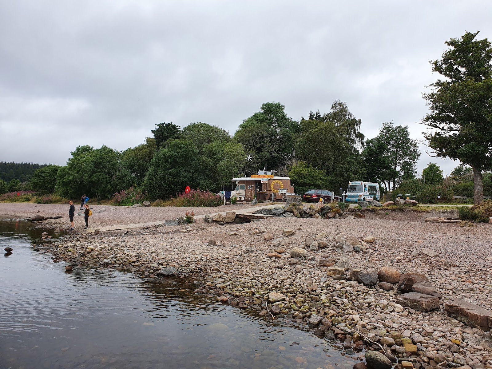 Foto de Playa Dores y el asentamiento