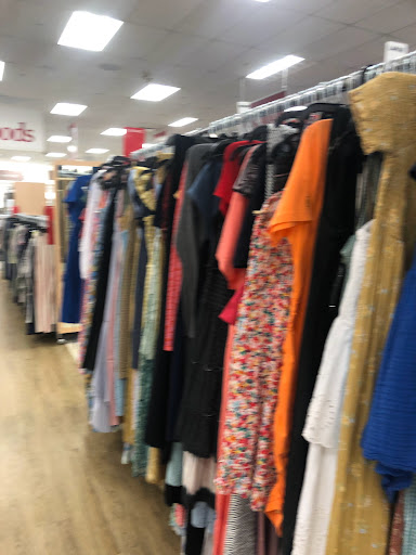 Department Store «Marshalls & HomeGoods», reviews and photos, 701 NJ-440, Jersey City, NJ 07304, USA