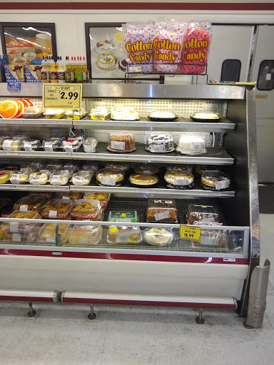 Grocery Store «Food Giant», reviews and photos, 300 W Farthing St # 300, Mayfield, KY 42066, USA