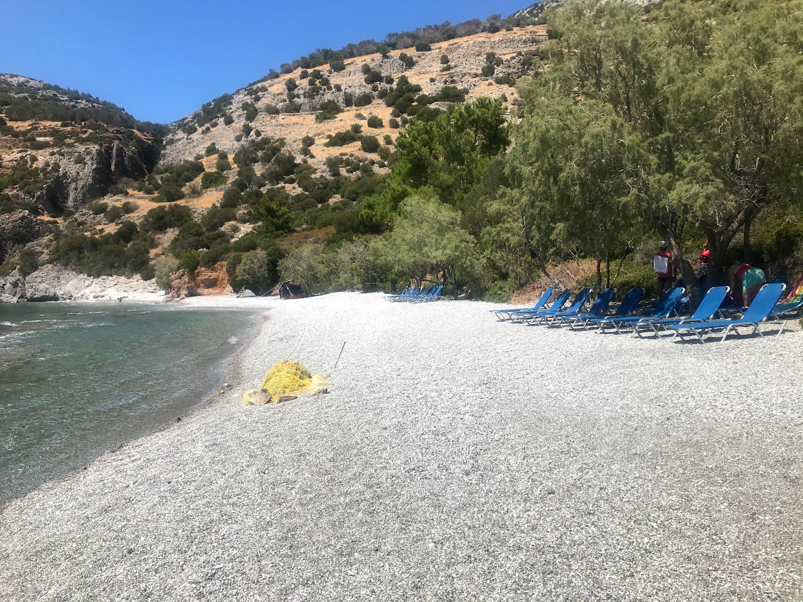 Foto von Paralia Tsopela mit kleine bucht