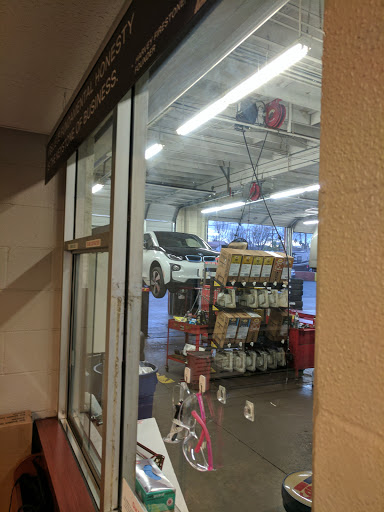 Tire Shop «Firestone Complete Auto Care», reviews and photos, 17912 Ventura Blvd, Encino, CA 91316, USA