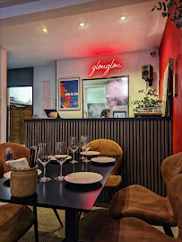 Atmosphère du Restaurant Glouglou cave à manger à Pornichet - n°1