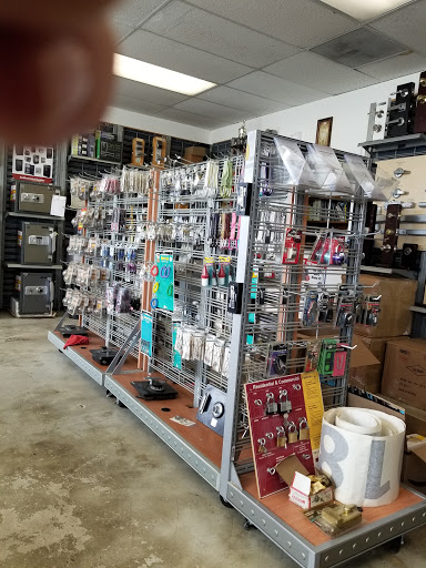 Locksmith «Smiley Locksmith», reviews and photos, 30 E Oakland Park Blvd, Wilton Manors, FL 33334, USA