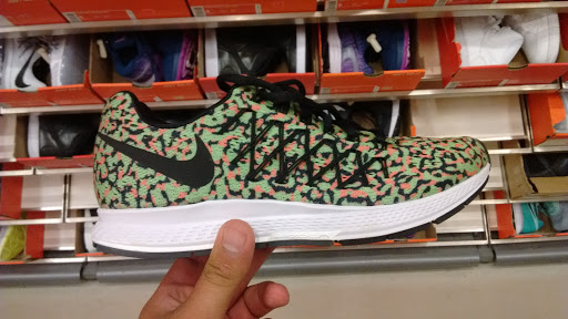 Clothing Store «Nike Factory Store», reviews and photos, 3736 Center Park Dr, West Jordan, UT 84084, USA