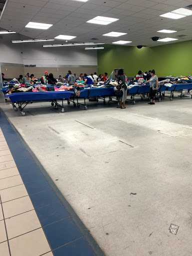 Thrift Store «Goodwill Outlet World», reviews and photos, 13600 E Mississippi Ave, Aurora, CO 80012, USA