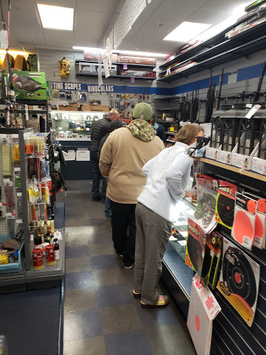 Sporting Goods Store «Big 5 Sporting Goods - San Mateo», reviews and photos, 2825 S El Camino Real, San Mateo, CA 94403, USA