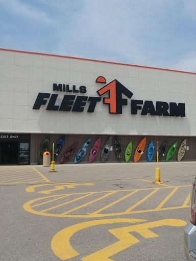 Department Store «Mills Fleet Farm», reviews and photos, 1935 Levi Griffin Rd, Carver, MN 55315, USA