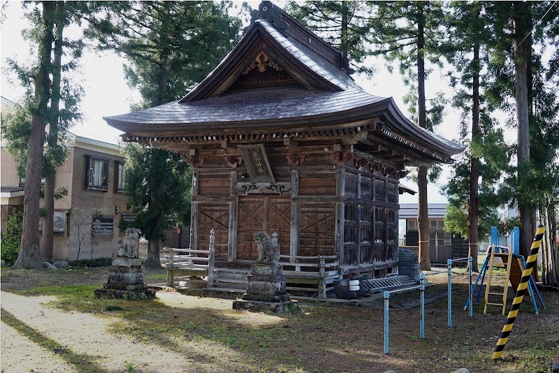 熊野神社（八竜神社）