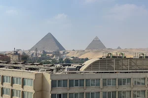 Grand Pyramids inn image