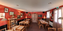 Atmosphère du Restaurant Le Petit Flaubert à Douvres-la-Délivrande - n°16