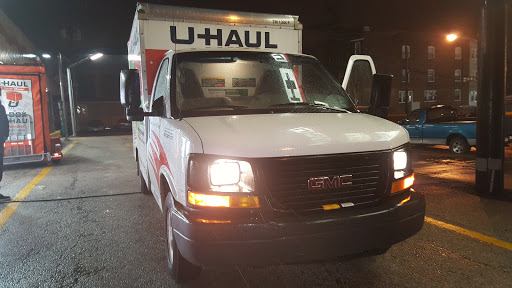 Truck Rental Agency «U-Haul Moving & Storage of Westside», reviews and photos, 1700 N Cicero Ave, Chicago, IL 60639, USA