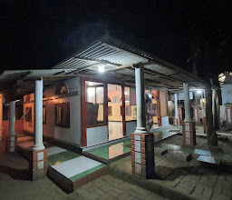 Wisma Pulau Merah photo