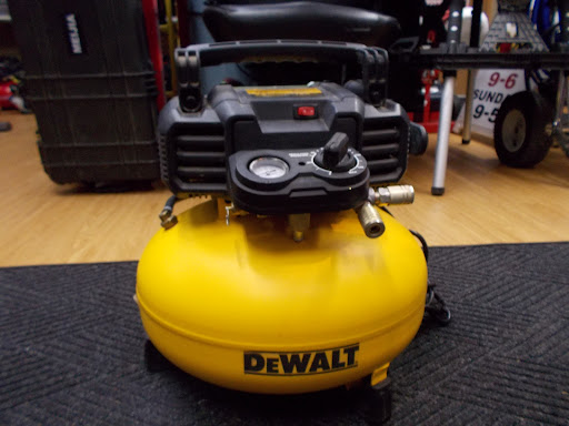 Pawn Shop «AZ Pawn & Guns», reviews and photos, 442 E Main St, Norwich, CT 06360, USA