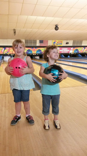 Bowling Alley «Poelking Lanes», reviews and photos, 1403 Wilmington Ave, Dayton, OH 45420, USA