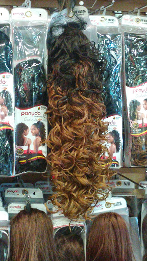 Beauty Supply Store «Mid-K Beauty Supply», reviews and photos, 5408 NE M L King Blvd, Portland, OR 97211, USA