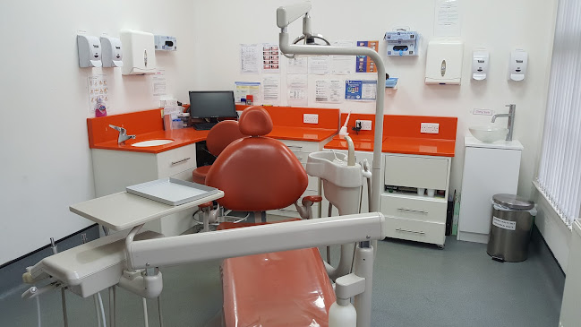 Reviews of The Dental Design Studio in Hull - Dentist