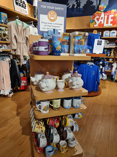 Toy Store «Disney Store», reviews and photos, 400 Commons Way, Bridgewater, NJ 08807, USA