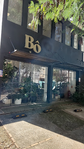 Logo da empresa - Bô. Atelier Botânico