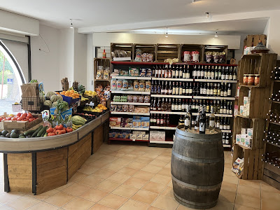 SPAR TABAC - LAVERIE ECM TAMBURINI à La Mole