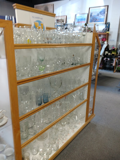 Thrift Store «Freedom Treasures Resale Store», reviews and photos, 7570 Cooley Lake Rd, Waterford Twp, MI 48327, USA