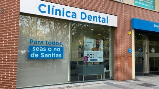 Clínica Dental Milenium Algeciras - Sanitas Av. Capitán Ontañón, S/N, 11202 Algeciras, Cádiz, España