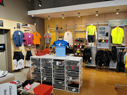 Bicycle Store «Bike Barn - West University», reviews and photos, 5339 Weslayan St, Houston, TX 77005, USA