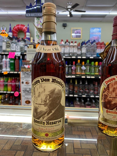 Liquor Store «Liquor World», reviews and photos, 50 Haven Hill Rd, Shelbyville, KY 40065, USA