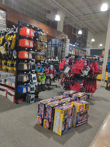 Outdoor Sports Store «Field & Stream», reviews and photos, 1510 Polaris Pkwy B, Columbus, OH 43240, USA