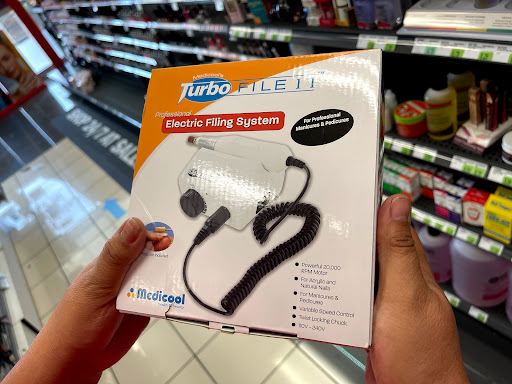 Beauty Supply Store «Sally Beauty», reviews and photos, 2864 Willamette St #400, Eugene, OR 97405, USA