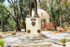 Libertad Park image