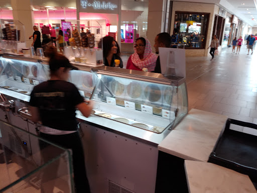 Shopping Mall «Springfield Town Center», reviews and photos, 6500 Springfield Mall, Springfield, VA 22150, USA