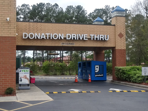 Thrift Store «Goodwill», reviews and photos