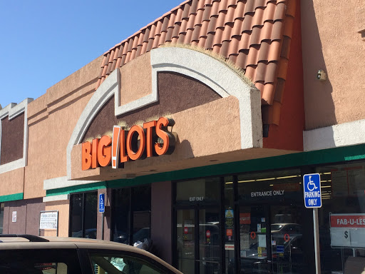 Big Lots, 1401 Huntington Dr b, South Pasadena, CA 91030, USA, 