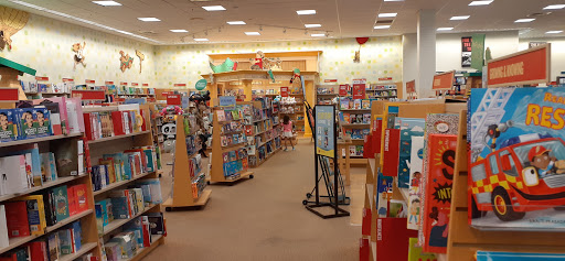 Book Store «Barnes & Noble», reviews and photos, 801 Lehigh Lifestyle Center, Whitehall, PA 18052, USA