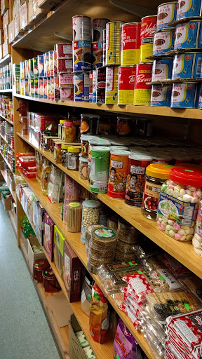 Asian Grocery Store «中西 Chinese American Mini Market», reviews and photos, 834 Park Ave, Cranston, RI 02910, USA