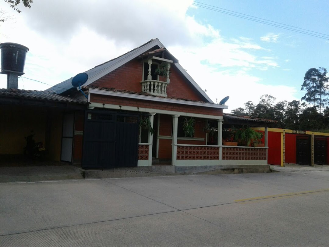 La Palomera Yolombó