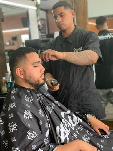 Barber Shop «Uppercuts Barber Shop», reviews and photos, 429 W Pioneer Pkwy, Grand Prairie, TX 75051, USA