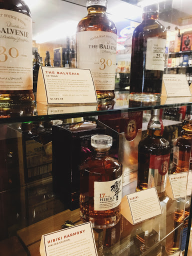 Wine Store «Palo Alto Fine Wine & Spirits», reviews and photos, 3163 Middlefield Rd, Palo Alto, CA 94306, USA