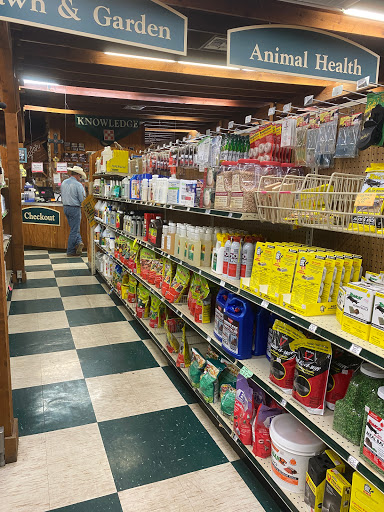 Animal Feed Store «Lochte Feed & General Store», reviews and photos, 509 Longhorn St, Fredericksburg, TX 78624, USA