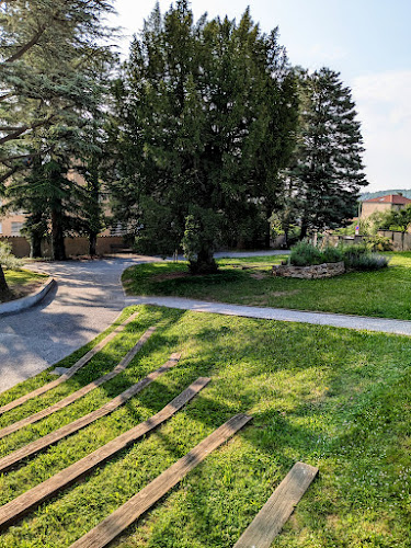 Parc de la passerelle à Lentilly